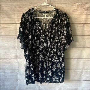 Maurices Black and White Floral Blouse